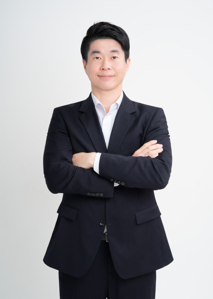 김규동
